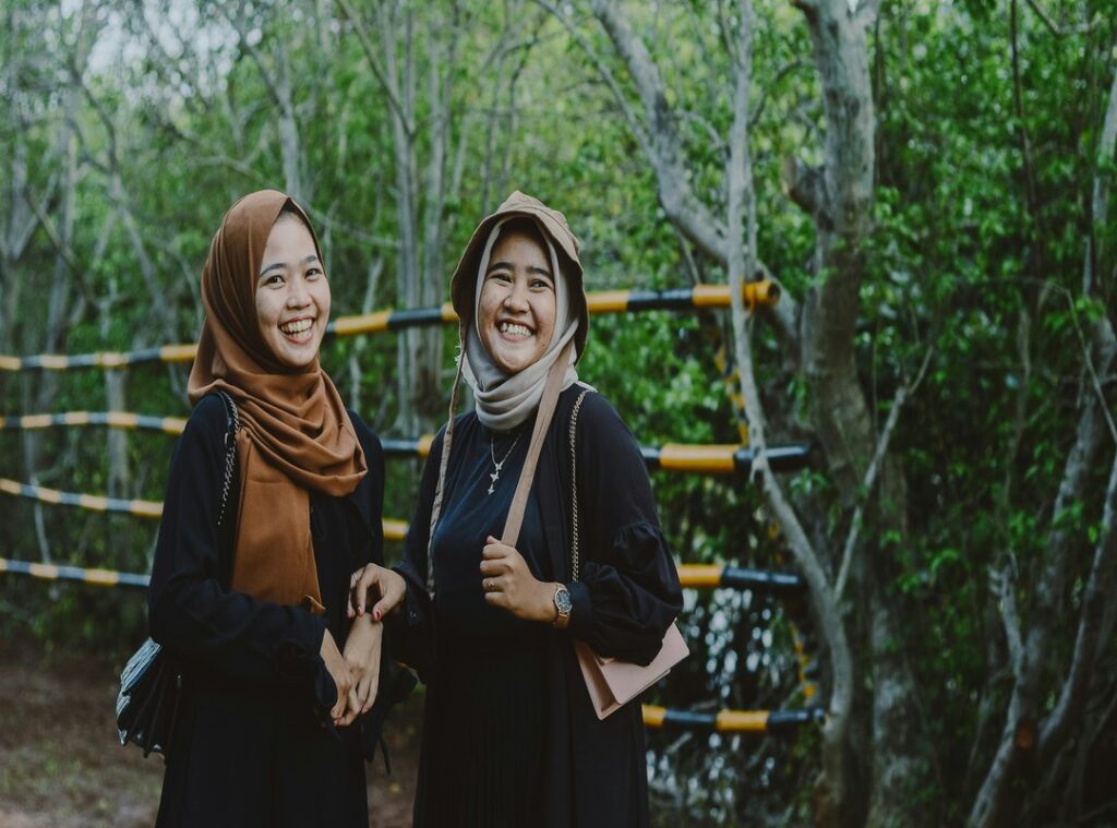 Sisterhood Ewmsister